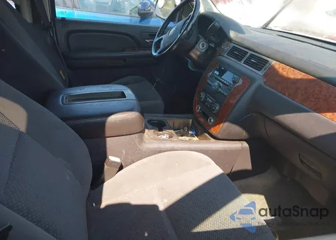 2007 Chevrolet Tahoe Lt из США, поврежденный, VIN 1GNFK13057J107045